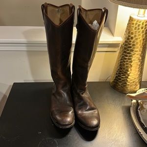 Melissa Riding boots 9.5 B Frye